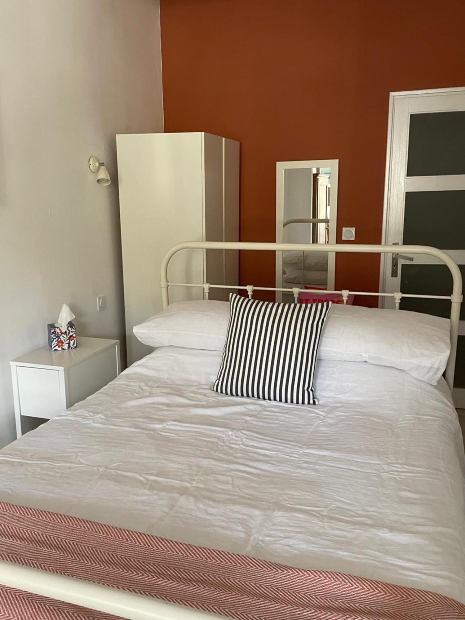 Appartement Au Port Dinan Ngoại thất bức ảnh